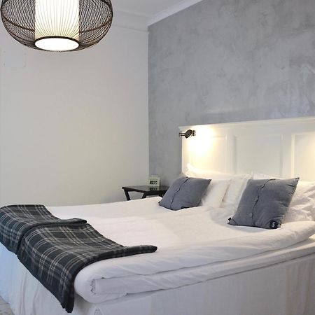 Hallfreda Hotell Endre Ngoại thất bức ảnh