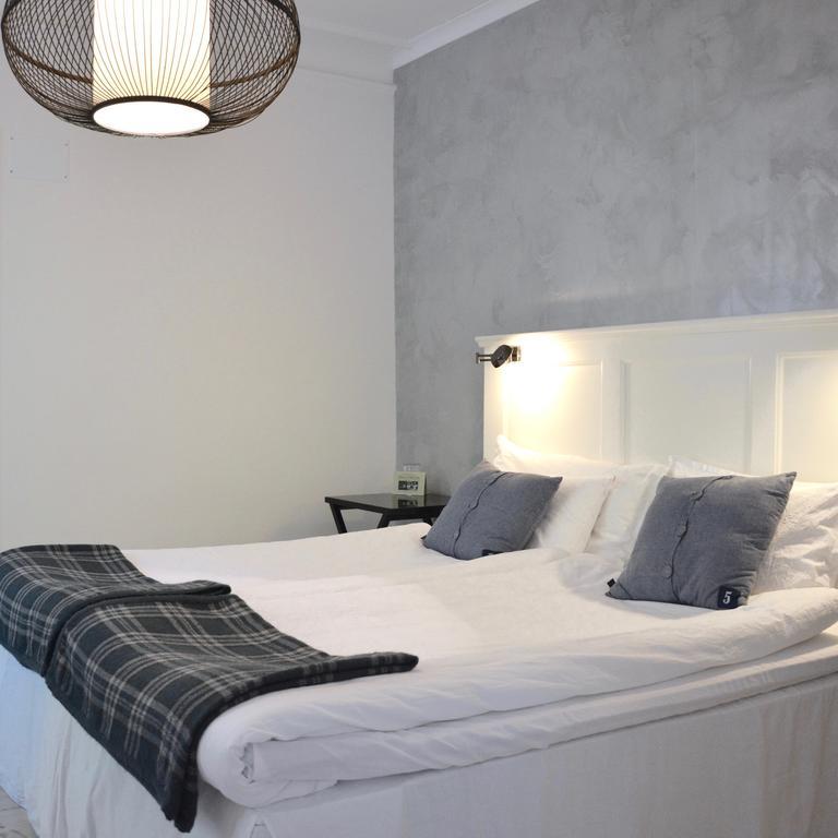 Hallfreda Hotell Endre Ngoại thất bức ảnh